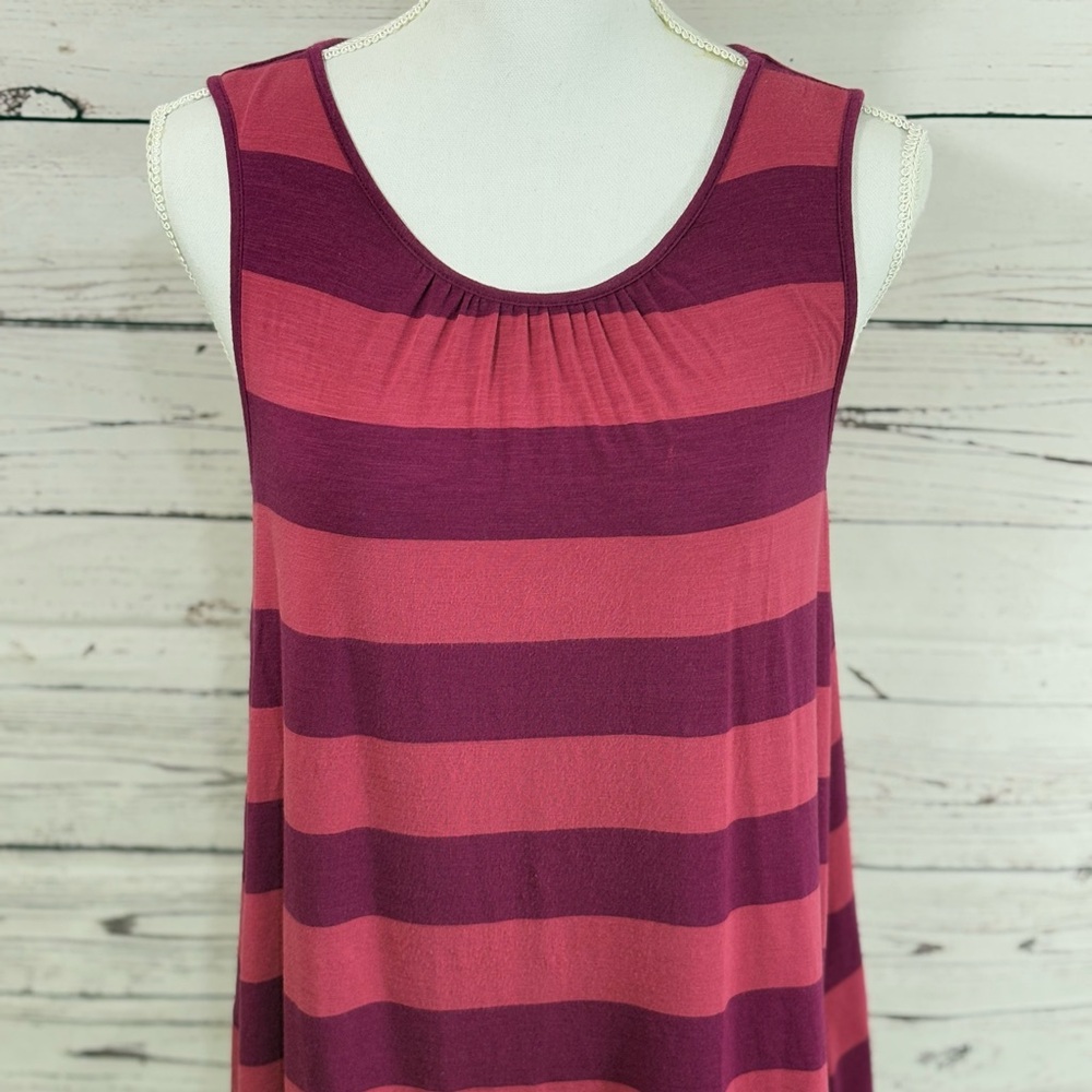 Gap Sleeveless Camisole Tank Top